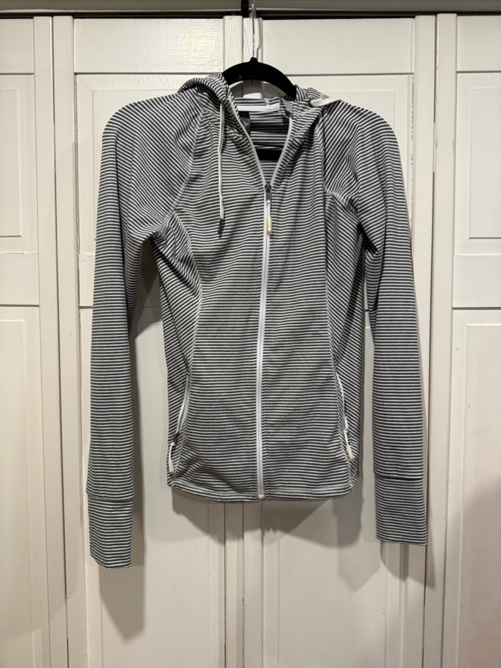 Athletic jacket size PS‎ EUC